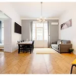 Downtown Apartment With Balcony